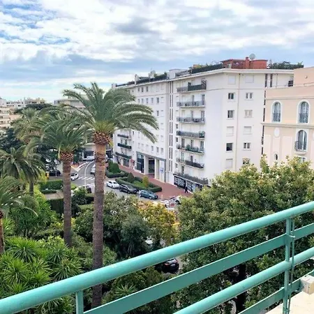 Viva Riviera Large 1 Bedroom With Sunny Terrace *